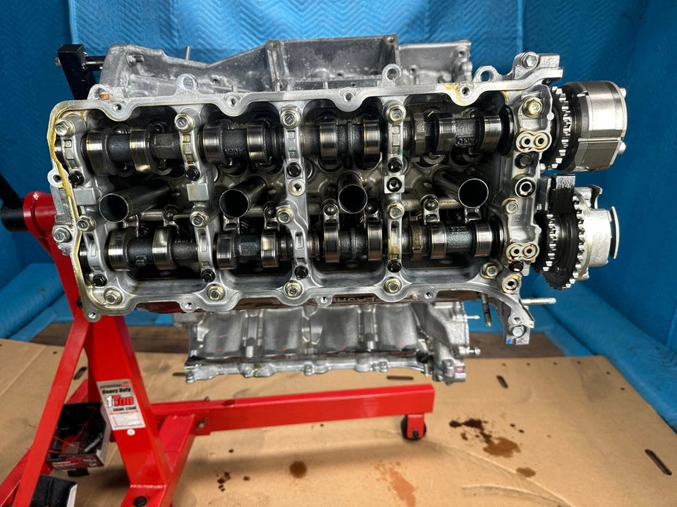 Lexus LX570 Engine Cylinder Block & Heads, Crankshaft, Camshaft