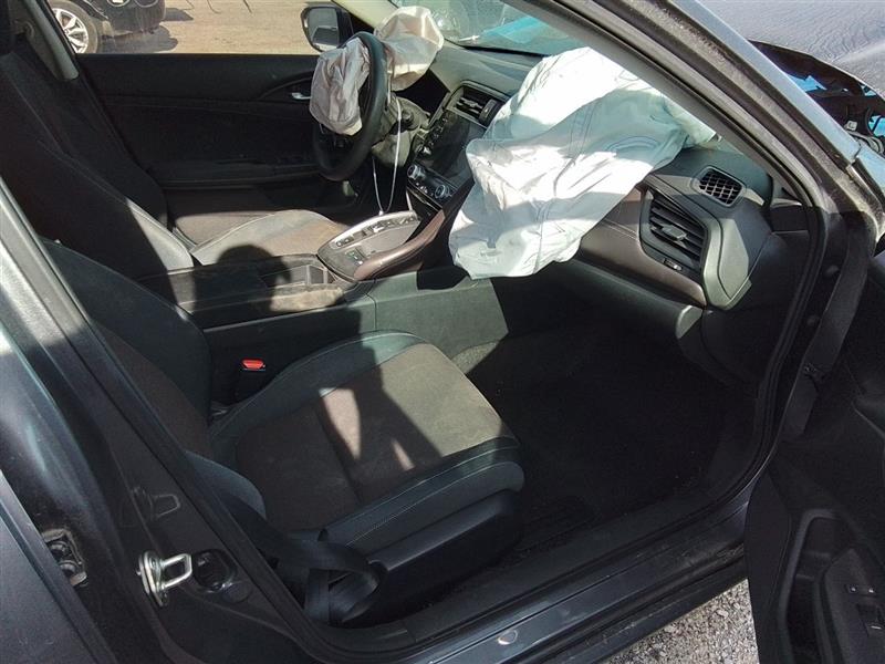2022 Honda Insight Console, Front, (Floor)