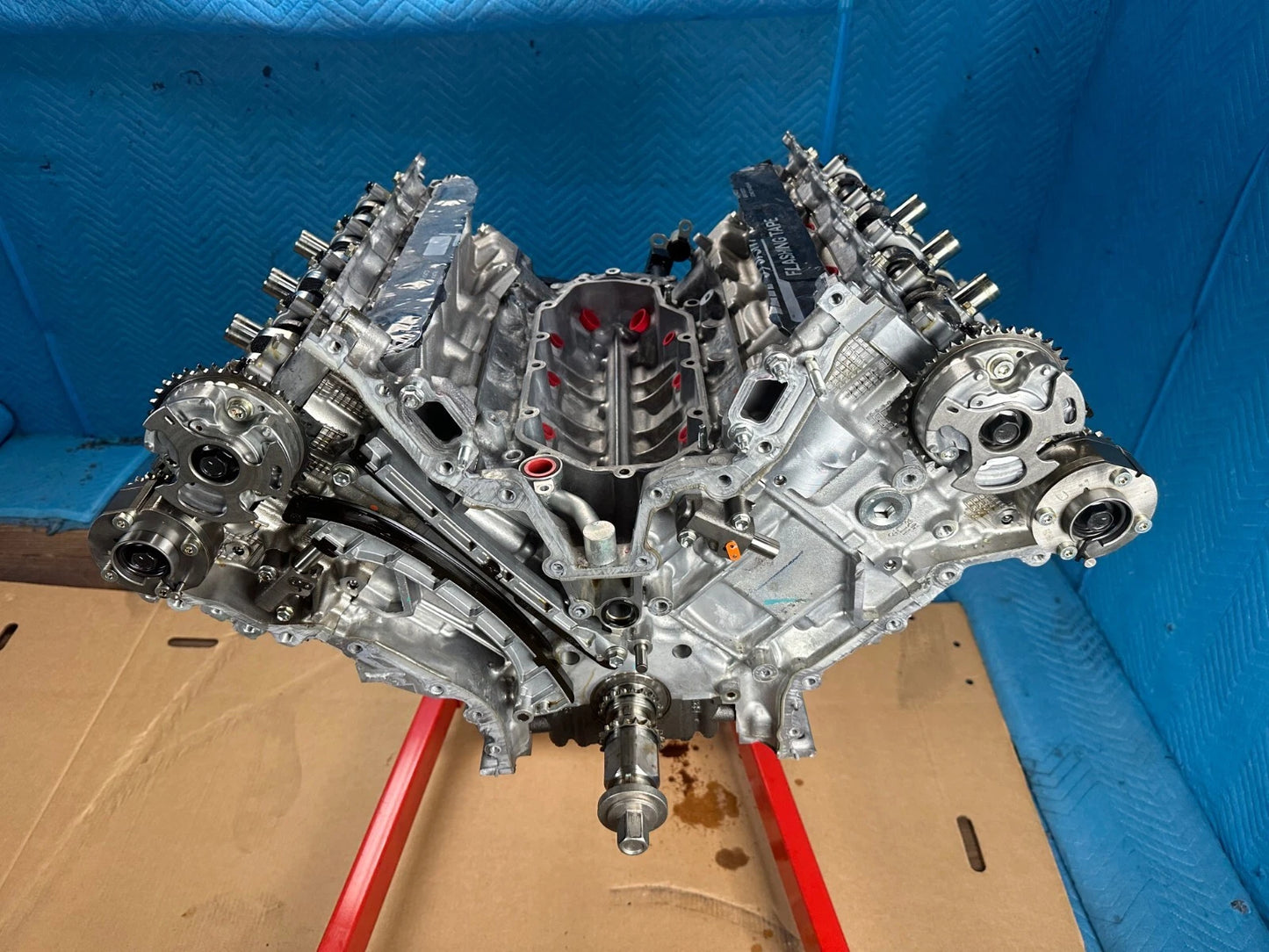 Lexus LX570 Engine Cylinder Block & Heads, Crankshaft, Camshaft
